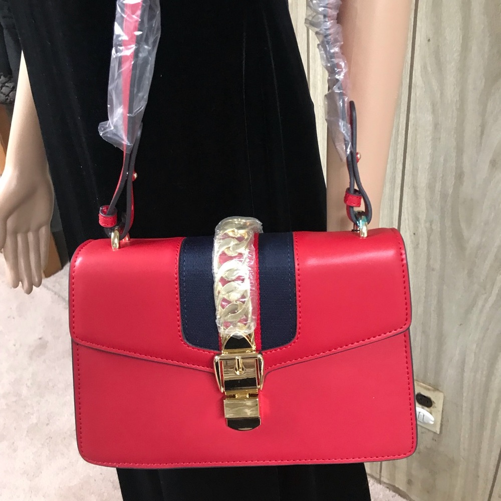 Handbag - Picture 3 of 4
